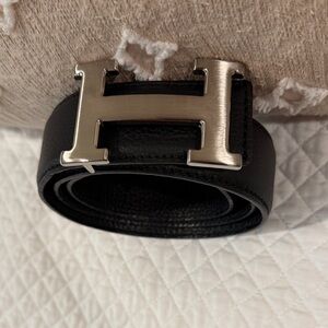 Black Leather Belt with H Silver Buckle